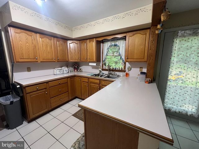 162 STITZER RD, Fleetwood, PA 19522