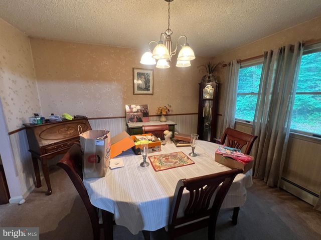 162 STITZER RD, Fleetwood, PA 19522