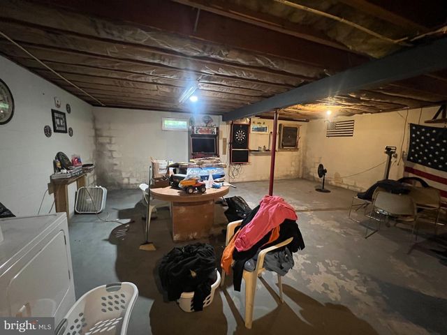 162 STITZER RD, Fleetwood, PA 19522