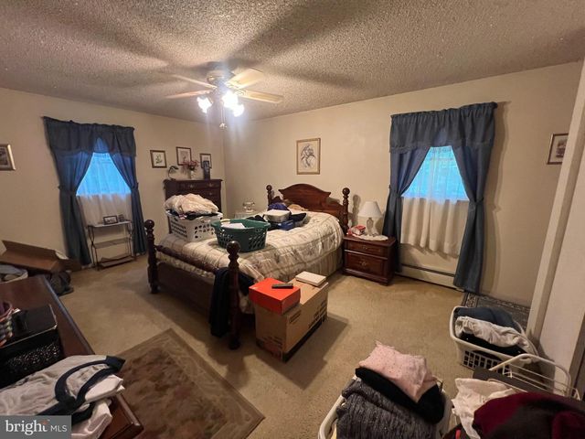 162 STITZER RD, Fleetwood, PA 19522