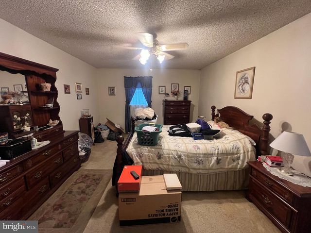 162 STITZER RD, Fleetwood, PA 19522