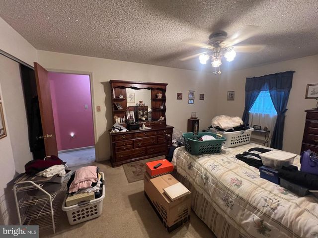 162 STITZER RD, Fleetwood, PA 19522