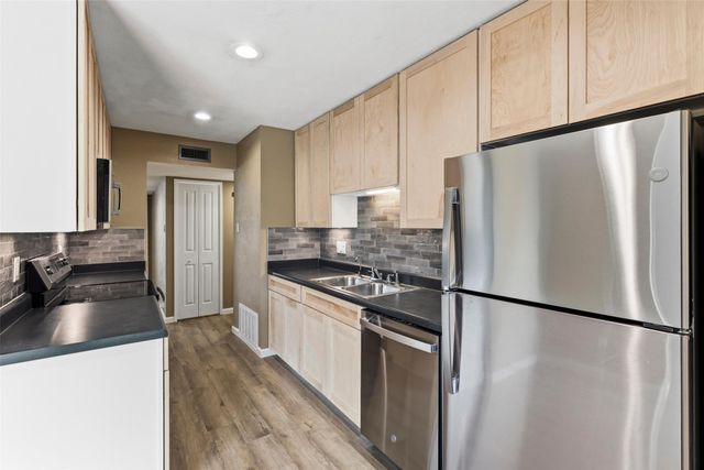 4912 Wheeler Drive, The Colony, TX 75056