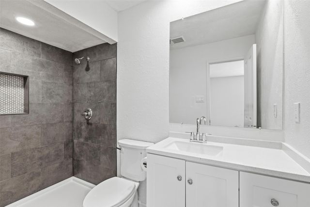 4912 Wheeler Drive, The Colony, TX 75056