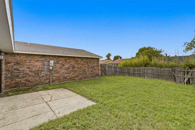 4912 Wheeler Drive, The Colony, TX 75056