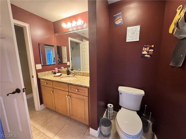 42 NE 13th AVE, Cape Coral, FL 33909