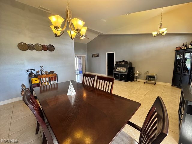 42 NE 13th AVE, Cape Coral, FL 33909