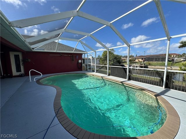 42 NE 13th AVE, Cape Coral, FL 33909