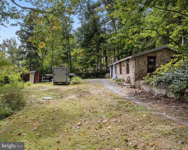 281 CAMP GROUND RD, Dillsburg, PA 17019