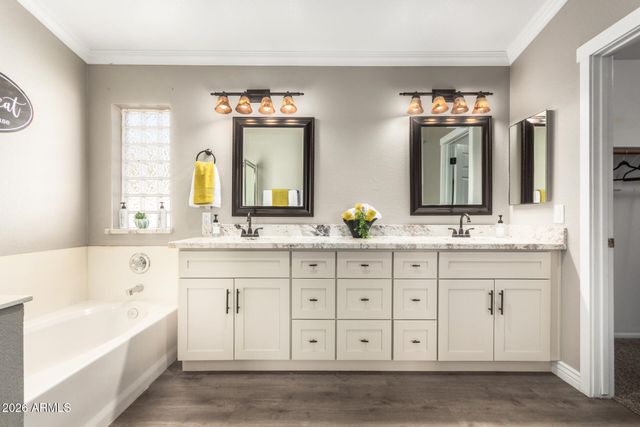 1107 N WHIPPLE Court, Gilbert, AZ 85233