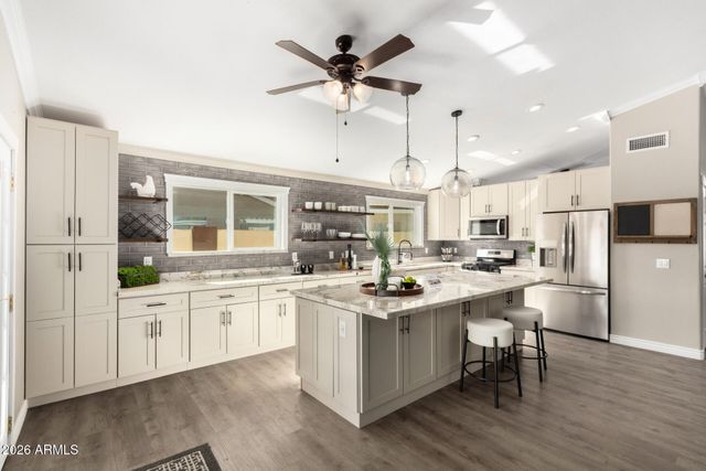 1107 N WHIPPLE Court, Gilbert, AZ 85233