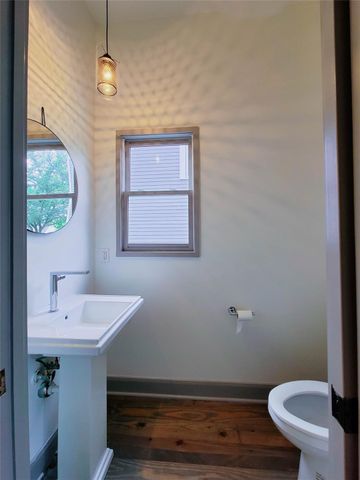 917 Herkimer Street, Houston, TX 77008