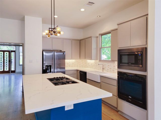 917 Herkimer Street, Houston, TX 77008