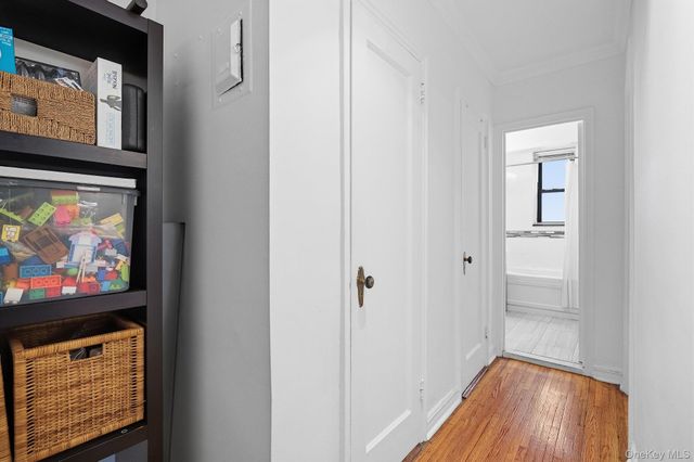 69-40 YELLOWSTONE Boulevard 108, Forest Hills, NY 11375