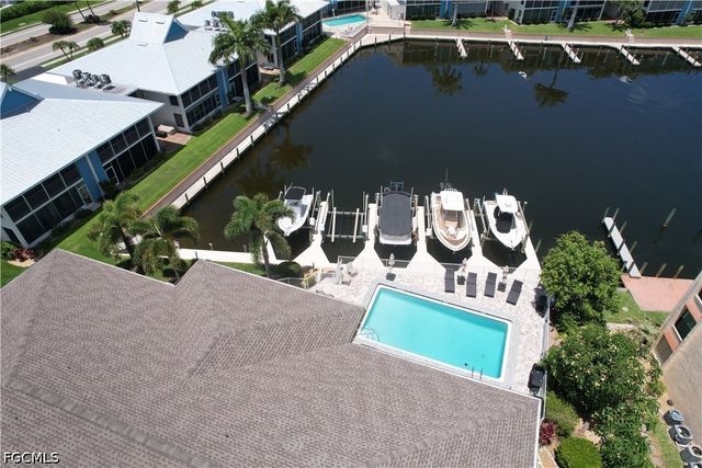 4116 SE 20th PL 102, Cape Coral, FL 33904