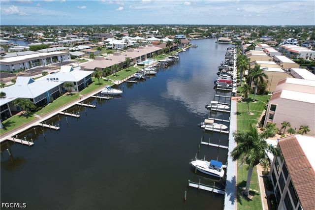 4116 SE 20th PL 102, Cape Coral, FL 33904