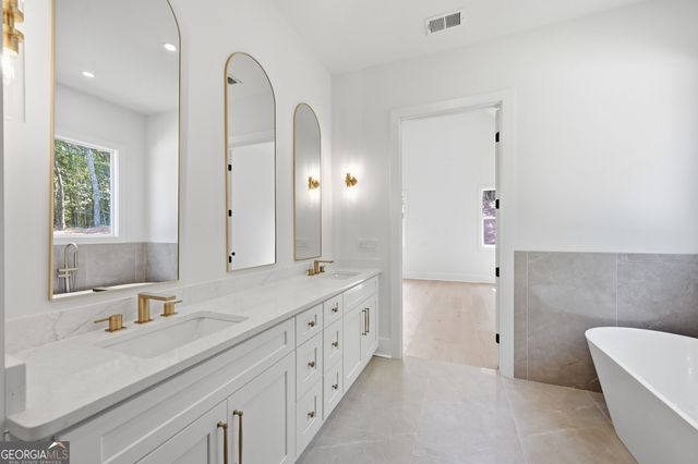 1831 Bermuda Avenue, Demorest, GA 30535