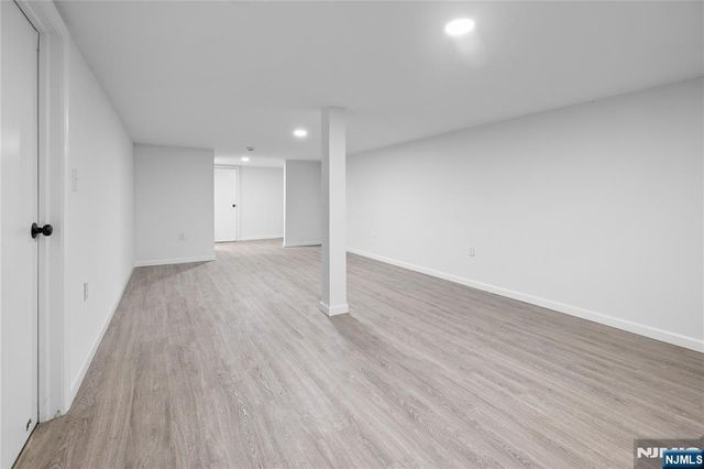 206 Linden Avenue, Verona, NJ 07044