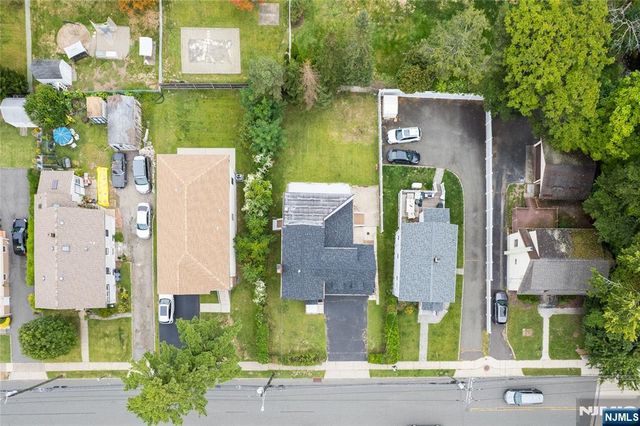 206 Linden Avenue, Verona, NJ 07044