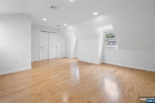 206 Linden Avenue, Verona, NJ 07044