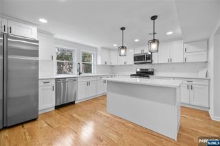 206 Linden Avenue, Verona, NJ 07044
