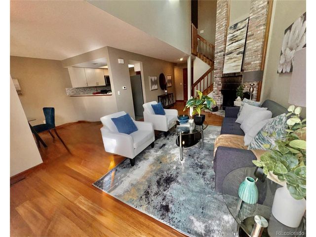 7641 S Cove Cir, Centennial, CO 80122