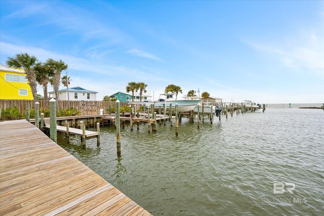 2715 Highway 180 2101, Gulf Shores, AL 36542