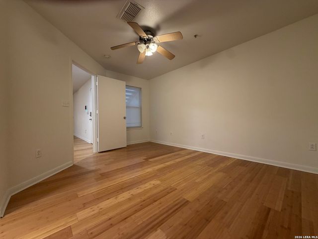 10527 Perrin Beitel Rd Apt E105, San Antonio, TX 78217