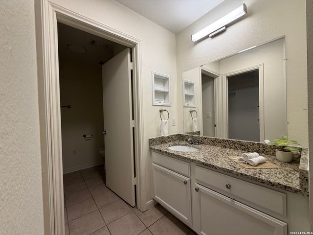 10527 Perrin Beitel Rd Apt E105, San Antonio, TX 78217