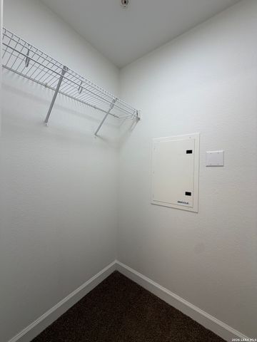10527 Perrin Beitel Rd Apt E105, San Antonio, TX 78217