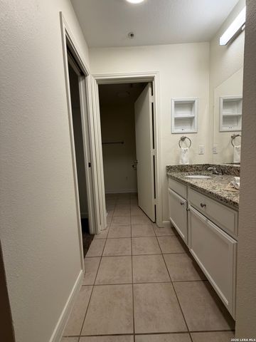 10527 Perrin Beitel Rd Apt E105, San Antonio, TX 78217