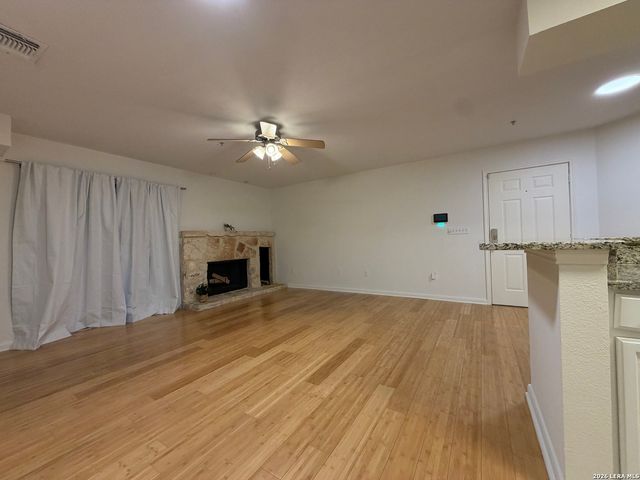 10527 Perrin Beitel Rd Apt E105, San Antonio, TX 78217