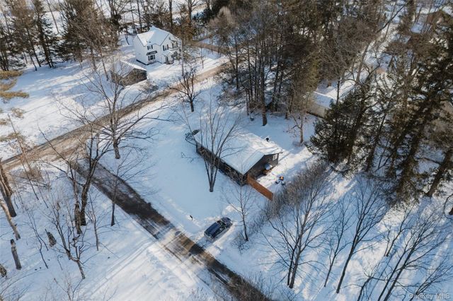 33 4th Street, Narrowsburg, NY 12764