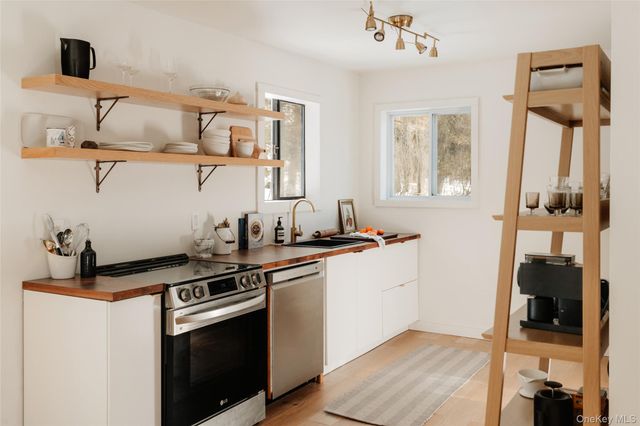 33 4th Street, Narrowsburg, NY 12764