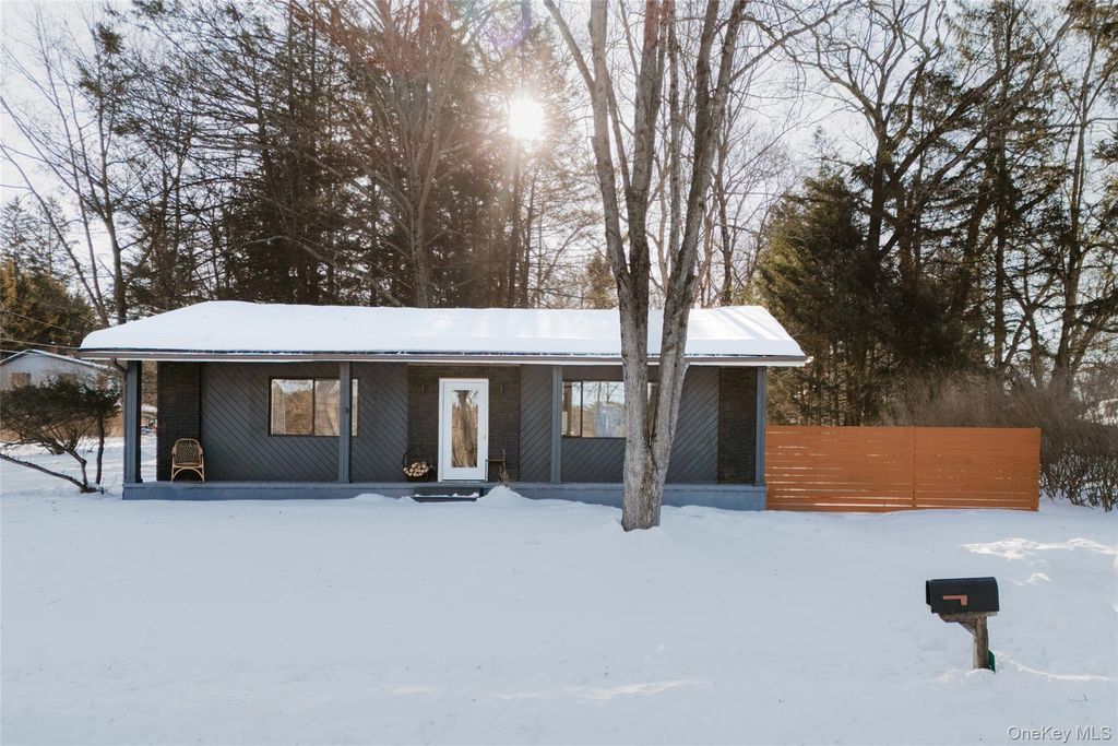 33 4th Street, Narrowsburg, NY 12764