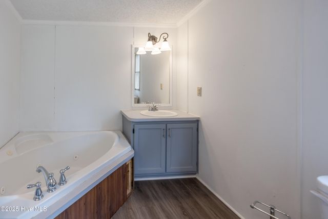 446 Browns Church, Clinton, NC 28328