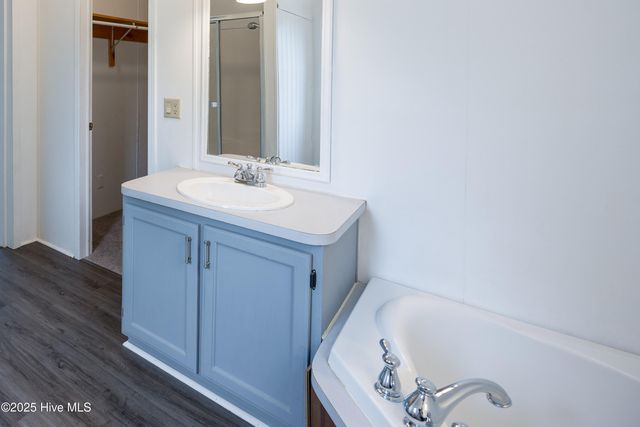 446 Browns Church, Clinton, NC 28328