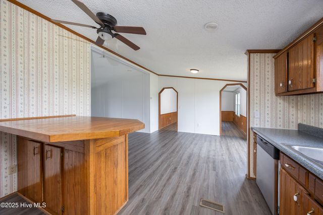 446 Browns Church, Clinton, NC 28328