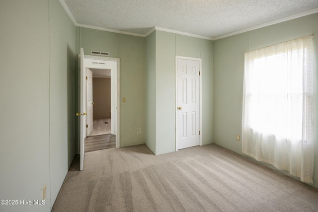 446 Browns Church, Clinton, NC 28328
