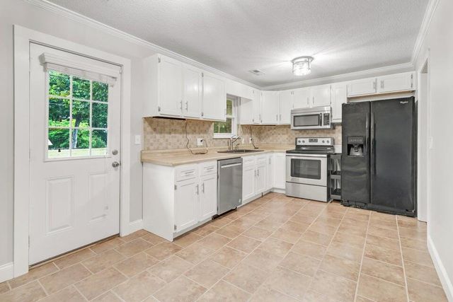 6035 Porter Drive, Harrison, TN 37341