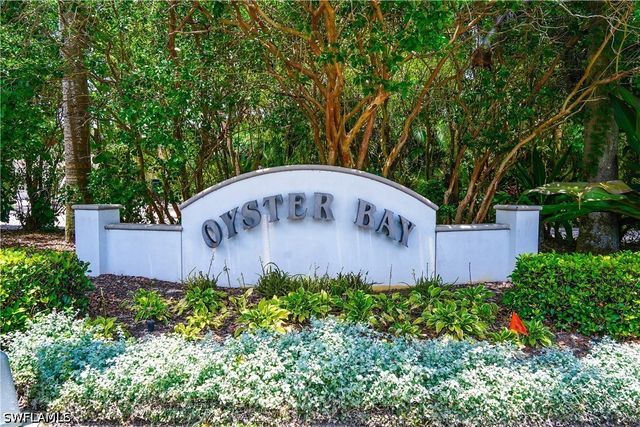 1686 Blue Point AVE B9, Naples, FL 34102