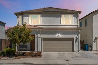 1060 Jan Avenue, Hollister, CA 95023