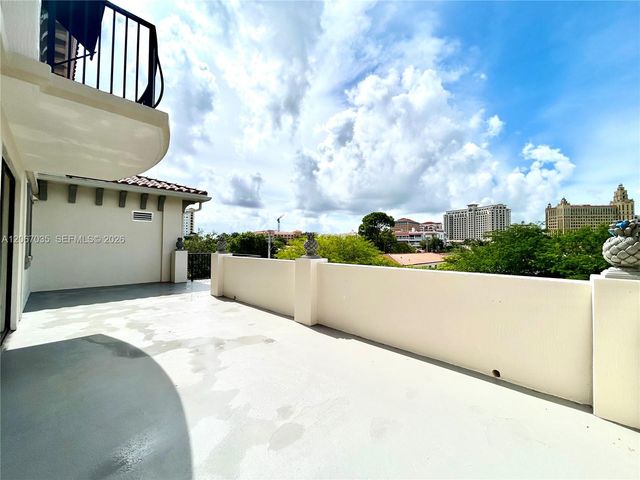 1650 Galiano Street 307, Coral Gables, FL 33134
