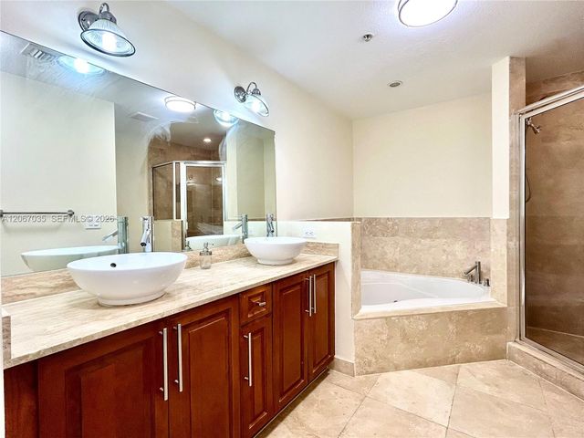 1650 Galiano Street 307, Coral Gables, FL 33134
