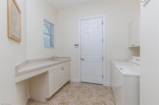 5629 Whispering Willow WAY, Fort Myers, FL 33908