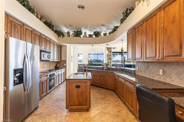 5629 Whispering Willow WAY, Fort Myers, FL 33908