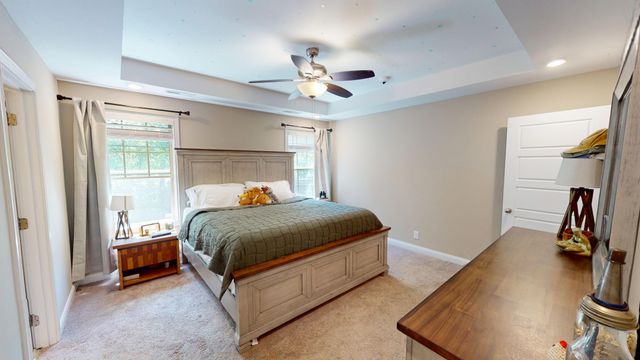 1213 Old Charlotte Trce, Clarksville, TN 37040