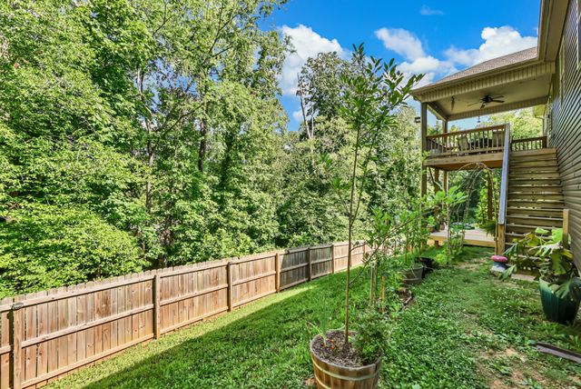 1213 Old Charlotte Trce, Clarksville, TN 37040