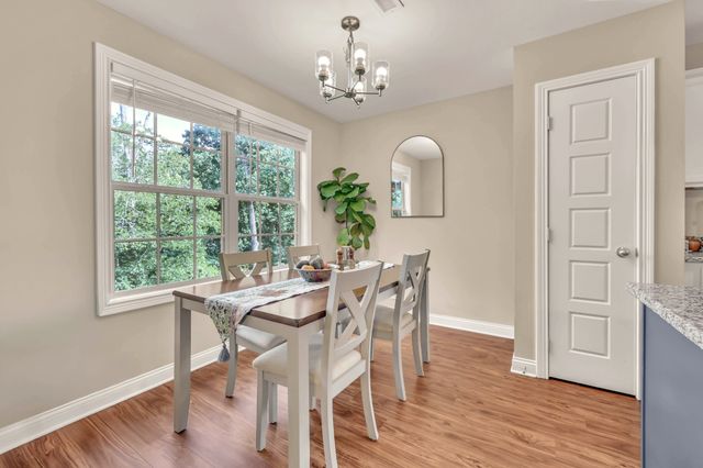 1213 Old Charlotte Trce, Clarksville, TN 37040