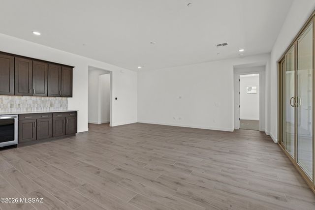 5062 W Tavira Way, Marana, AZ 85742